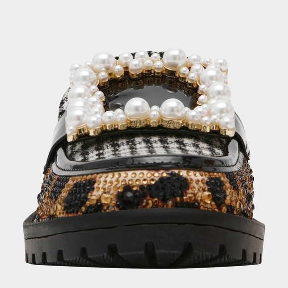 Betsey Johnson Leopard Print Loafers with Pearl Detail Size 9 Grayce Style - Picture 4 of 5